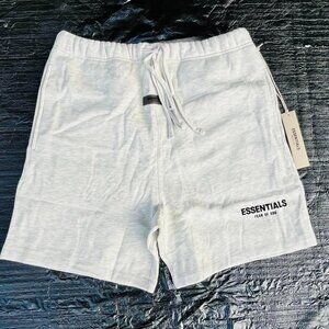 Fear of God Essentials Shorts SS22 light oatmeal bags and tags quickship✅✈️